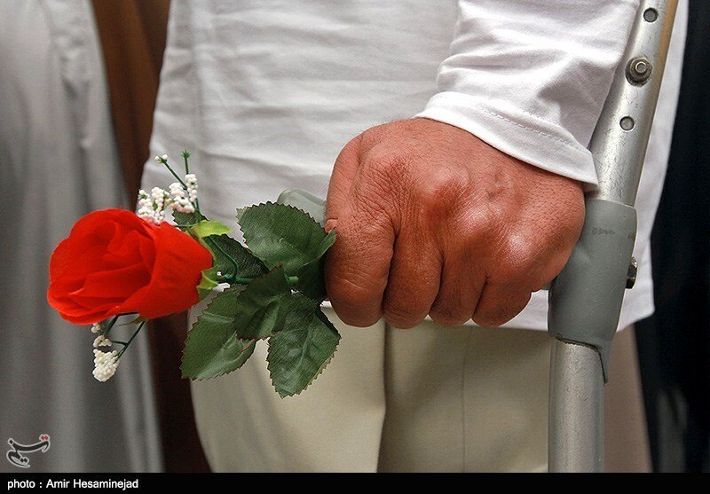 استقبال ویژه از کاروان جانبازان در مدینه+تصاویر