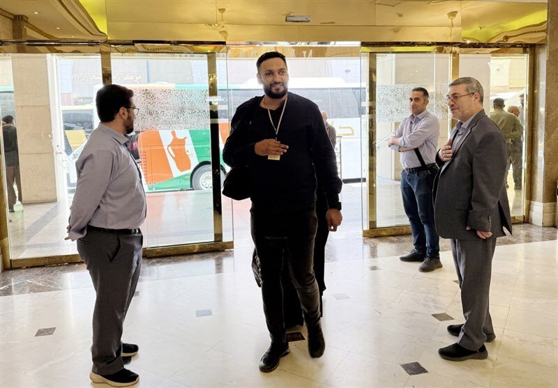 استقبال ویژه از کاروان جانبازان در مدینه+تصاویر