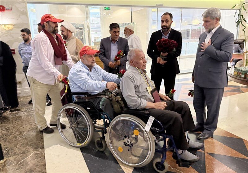 استقبال ویژه از کاروان جانبازان در مدینه+تصاویر