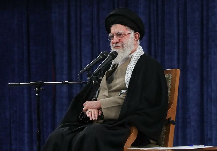 آغاز دیدار جمعی از معلمان با رهبر معظم انقلاب