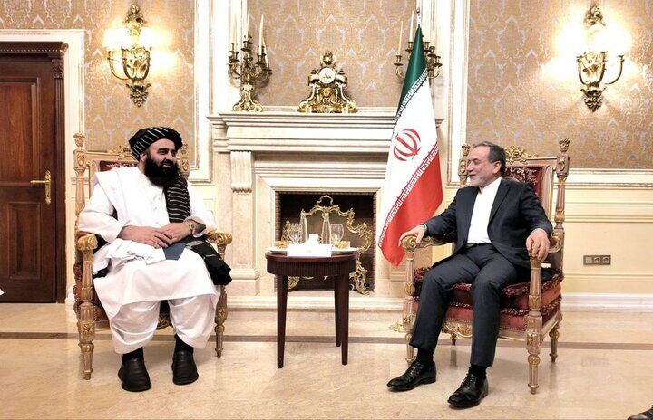 دیدار عراقچی با سرپرست وزارت خارجه افغانستان دیدار عراقچی با سرپرست وزارت خارجه افغانستان