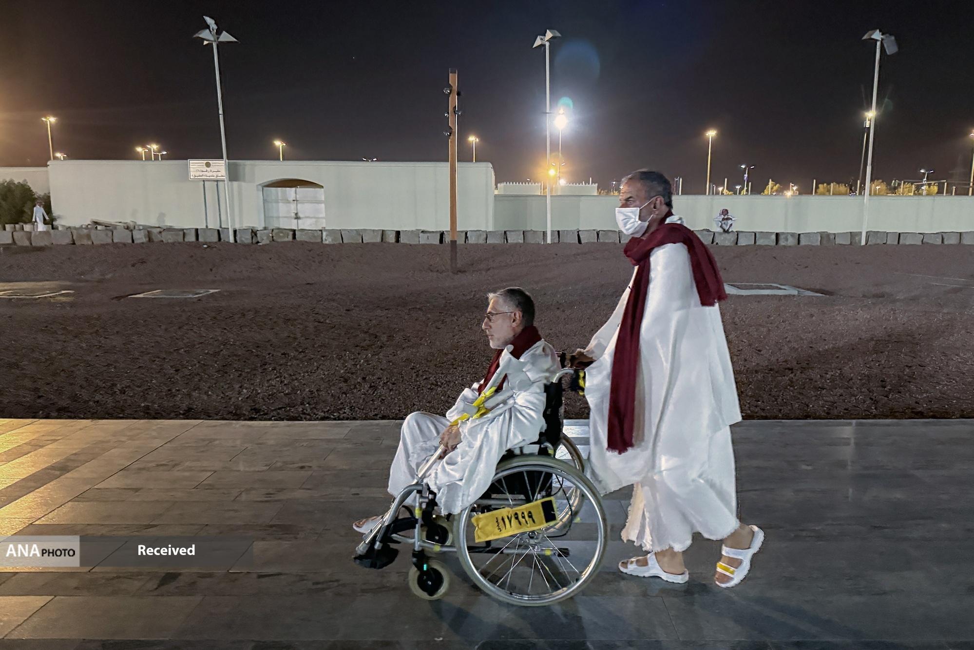 تصاویر/ اعزام کاروان جانبازان به مکه مکرمه