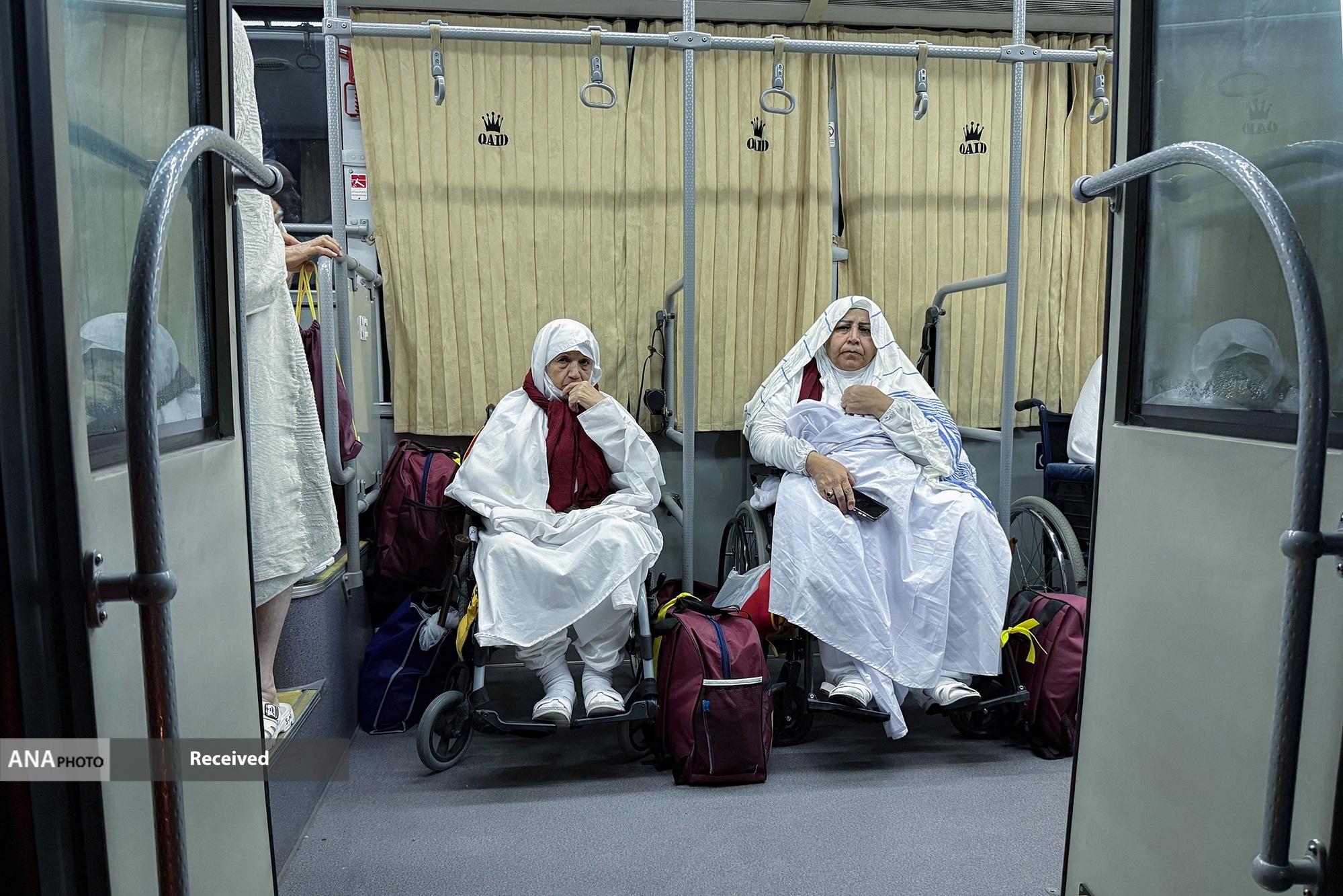 تصاویر/ اعزام کاروان جانبازان به مکه مکرمه