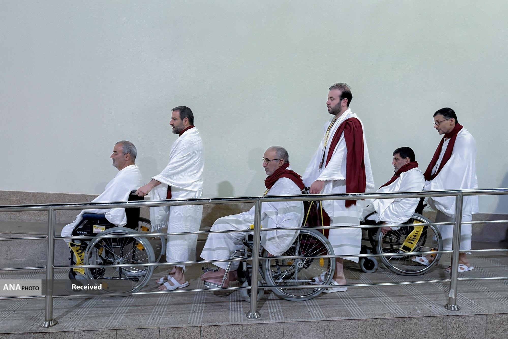 تصاویر/ اعزام کاروان جانبازان به مکه مکرمه