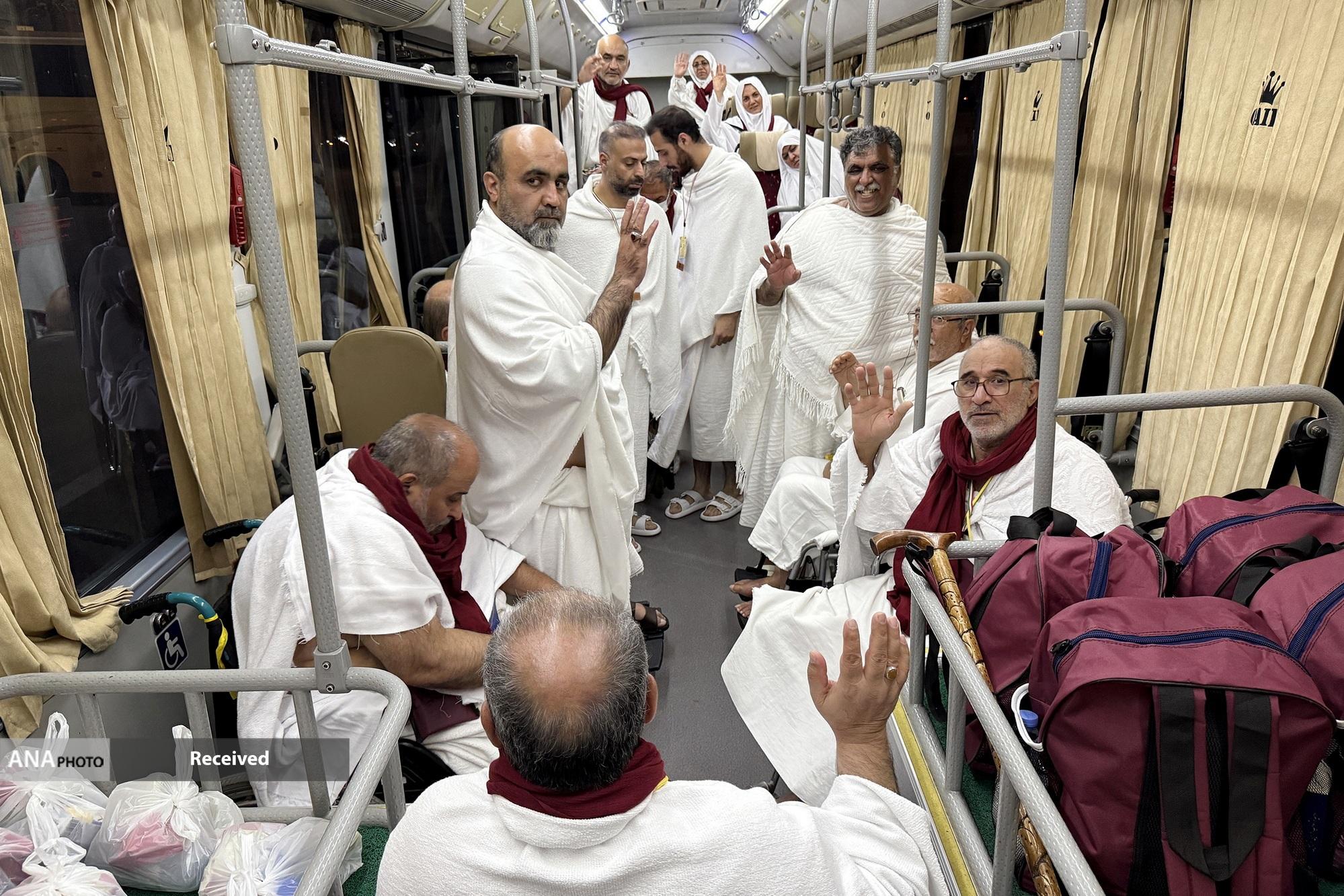 تصاویر/ اعزام کاروان جانبازان به مکه مکرمه