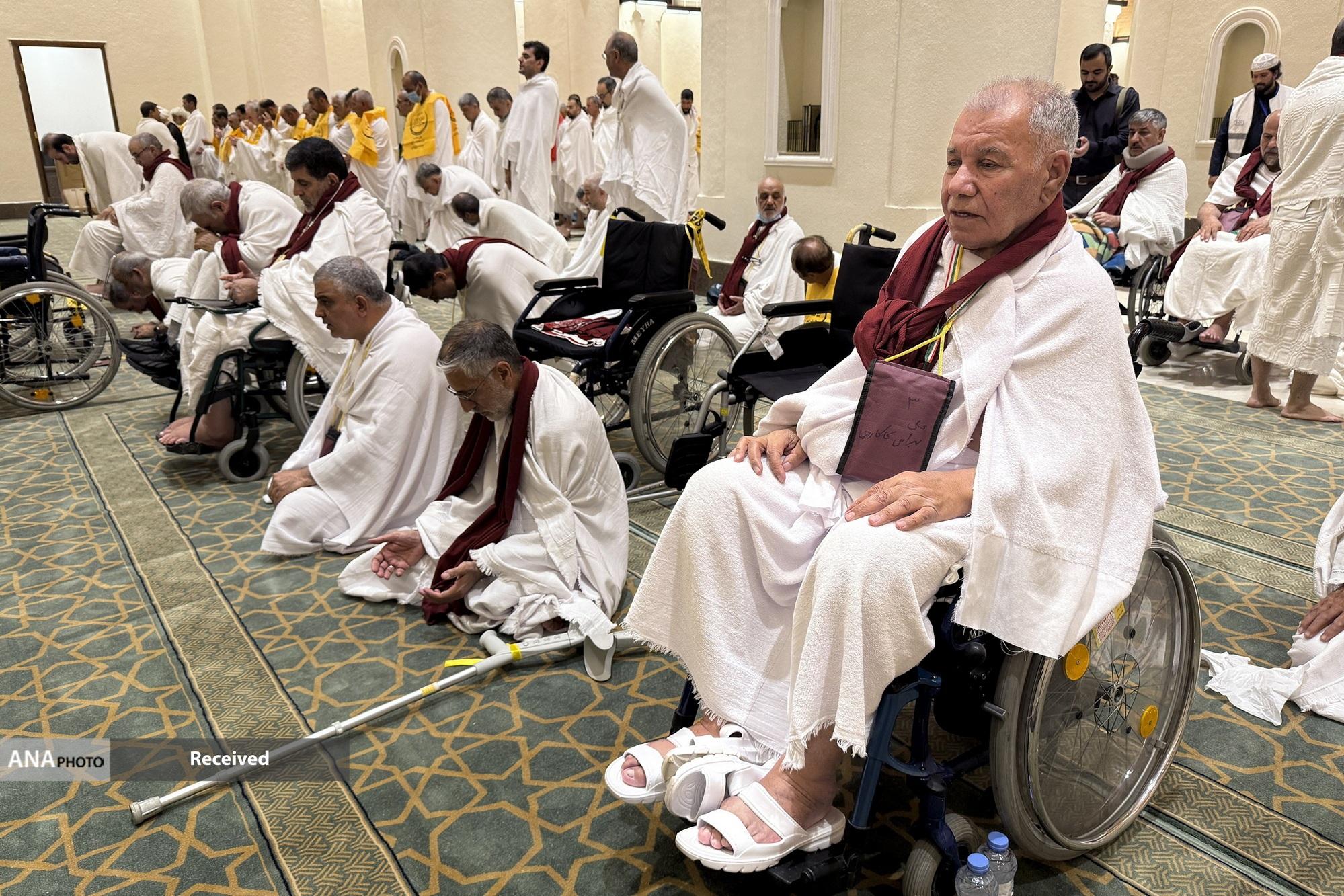 تصاویر/ اعزام کاروان جانبازان به مکه مکرمه