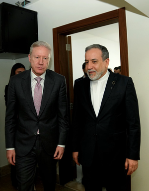 دیدار عراقچی با وزیر خارجه لبنان + عکس