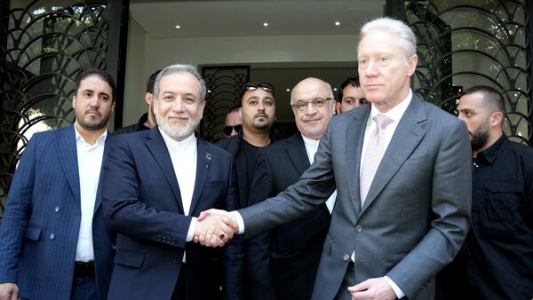 دیدار عراقچی با وزیر خارجه لبنان + عکس