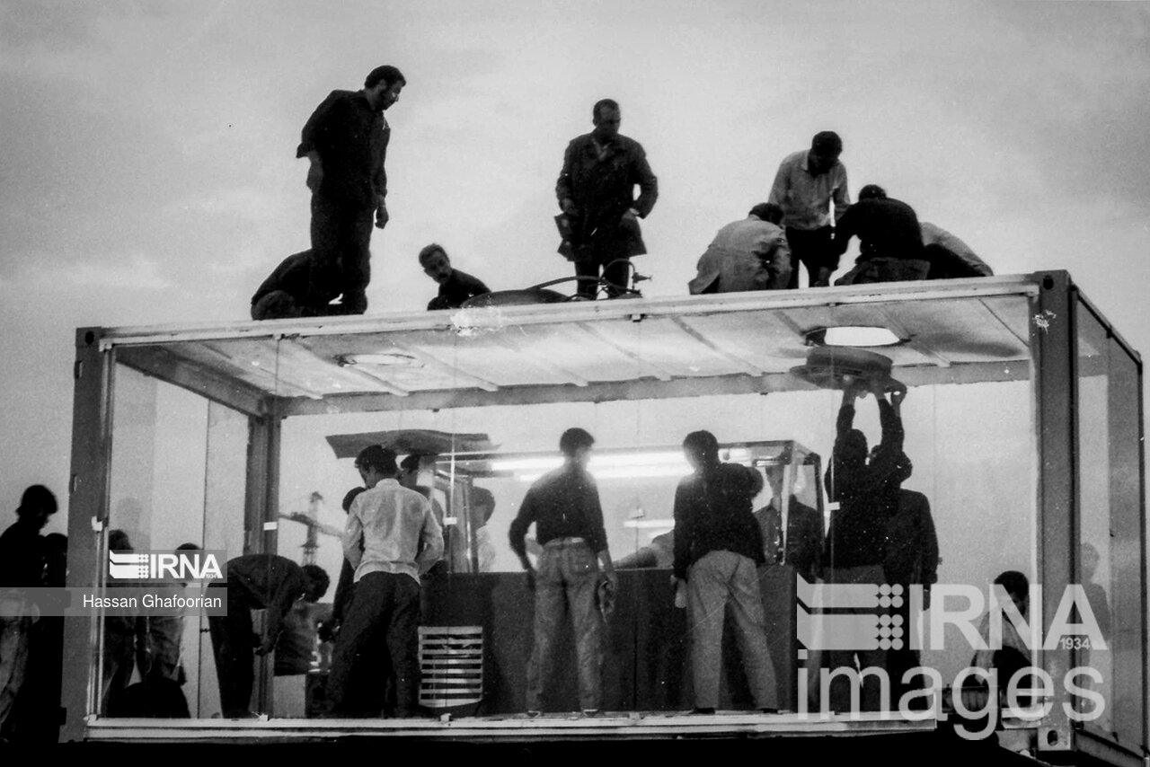 تصلویری از بزرگترین مراسم تشییع دنیا