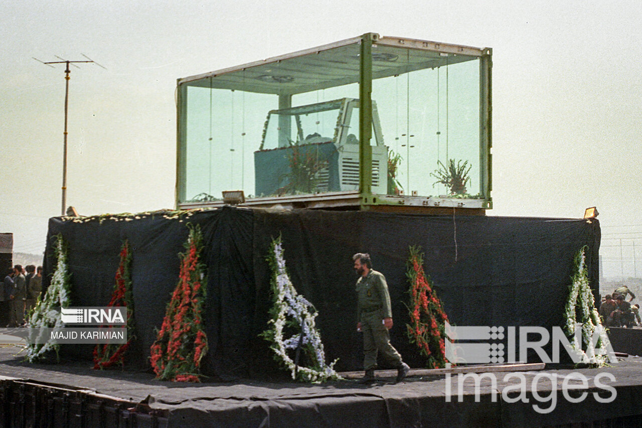 تصلویری از بزرگترین مراسم تشییع دنیا