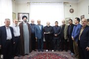 دیدار استاندار گیلان با خانواده یک شهید