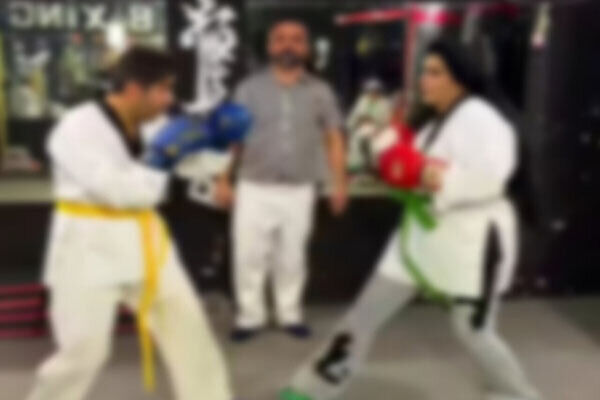 چگونه نمایش نادانی در اینستاگرام به درآمد تبدیل شد