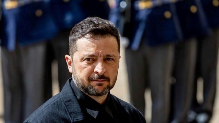 زلنسکی اوکراین را ترک خواهد کرد زلنسکی اوکراین را ترک خواهد کرد