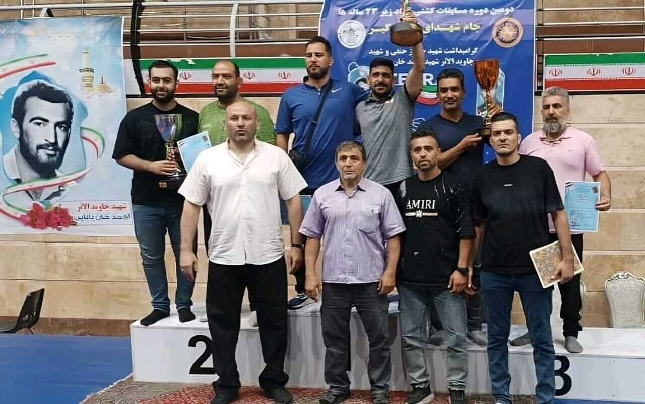 تیم الماس خودرو قهرمان دومین دوره رقابتهای کشتی آزاد جام شهدای کشتیگیر شد