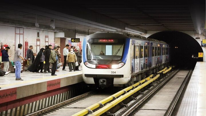 تمهیدات مترو تهران هم‌زمان با برگزاری راهپیمایی ۱۳ آبان