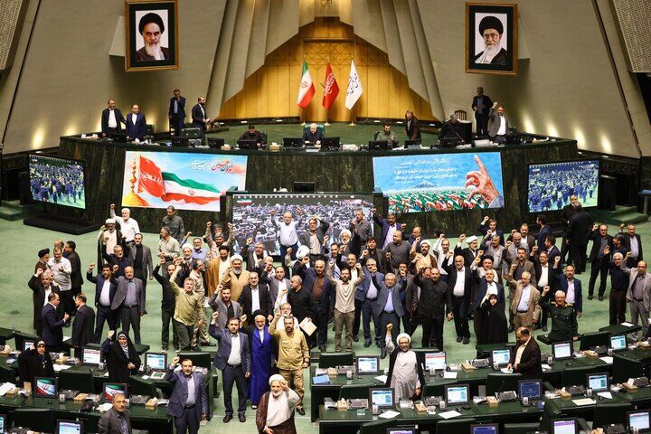 نبرد در میدان قانون