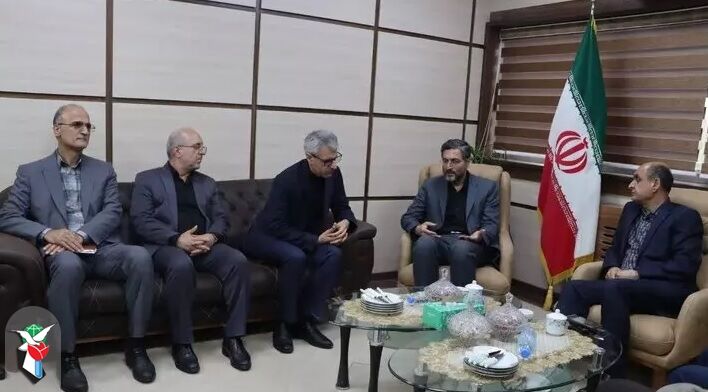دیدار استاندار گیلان و سخنگوی وزارت خارجه با خانواده شهید دانشمند هسته‌ای
