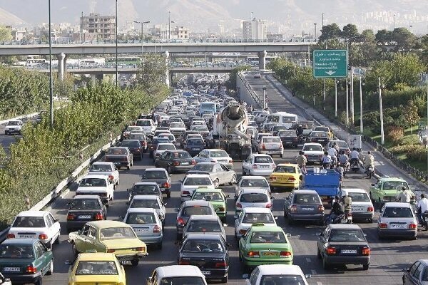 ترافیک سنگین در آزادراه تهران - شمال