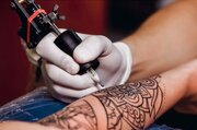تتو و پرسینگ دروازه ورود «اچ آی وی» به بدن