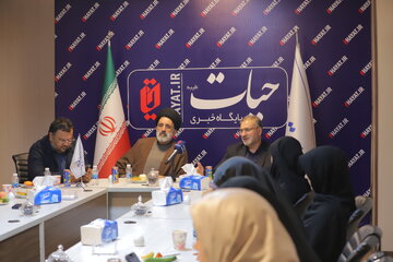 فیلم/ بازدید مدیران بنیاد شهید از پایگاه خبری حیات