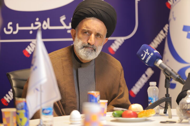 روز خبرنگار حیات