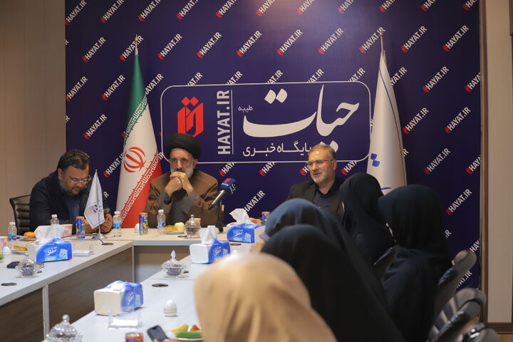 روز خبرنگار