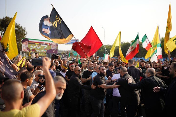 سفر علی لاریجانی به لبنان