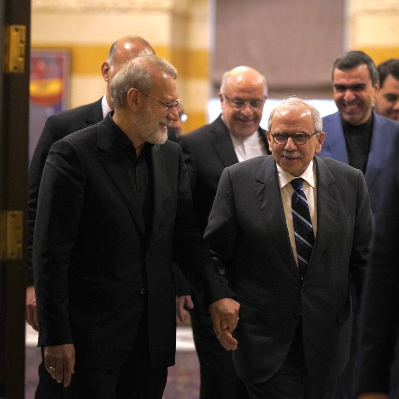 لاریجانی:من مسئول امنیت کشورم هستم