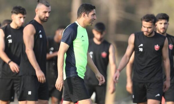 سنگ ۳۰۰ میلیاردی جلوی پای پرسپولیس سنگ ۳۰۰ میلیاردی جلوی پای پرسپولیس