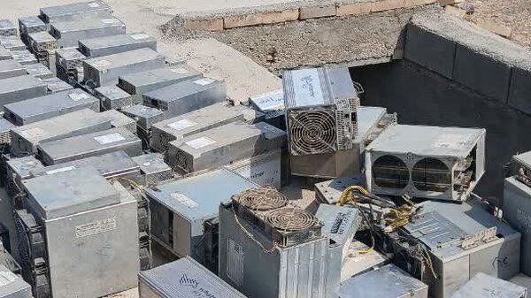 کشف مزرعه رمزارز در زمین یک مسئول سابق کشف مزرعه رمزارز در زمین یک مسئول سابق