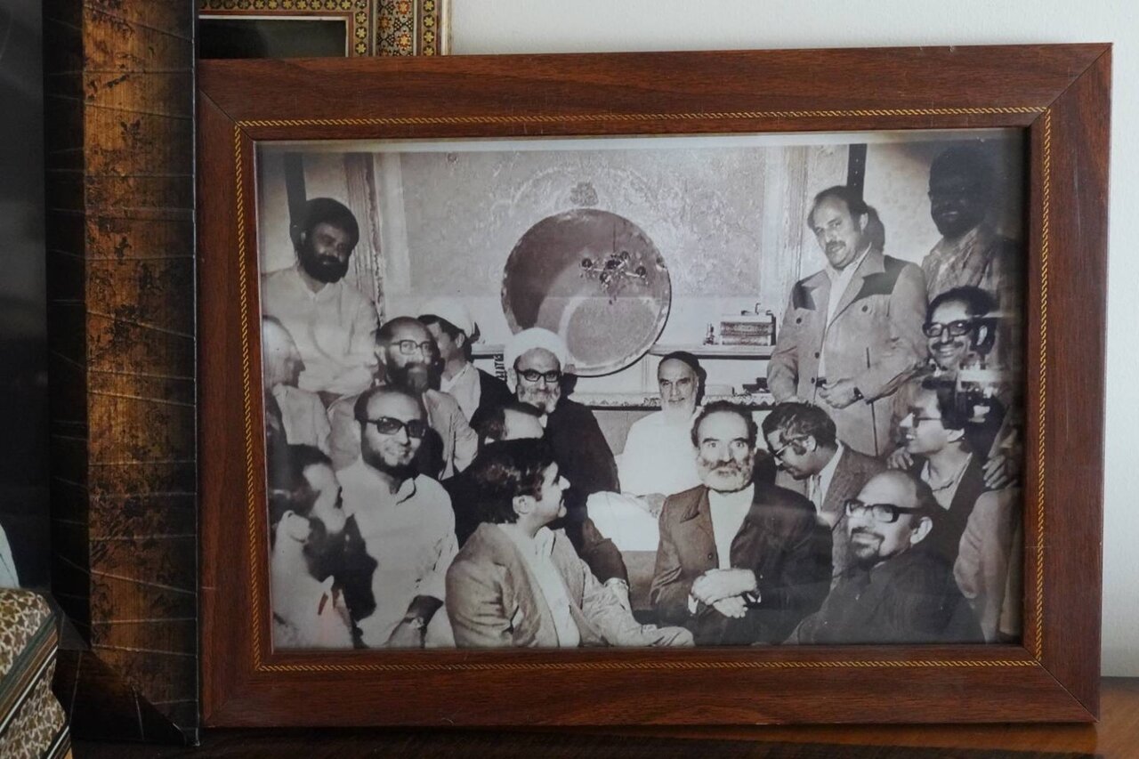 دیدار رئیس بنیاد شهید و امور ایثارگران با آزاده سرافراز سید محسن یحیوی