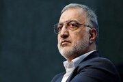 دست همه خادمان اربعین را می‌بوسم