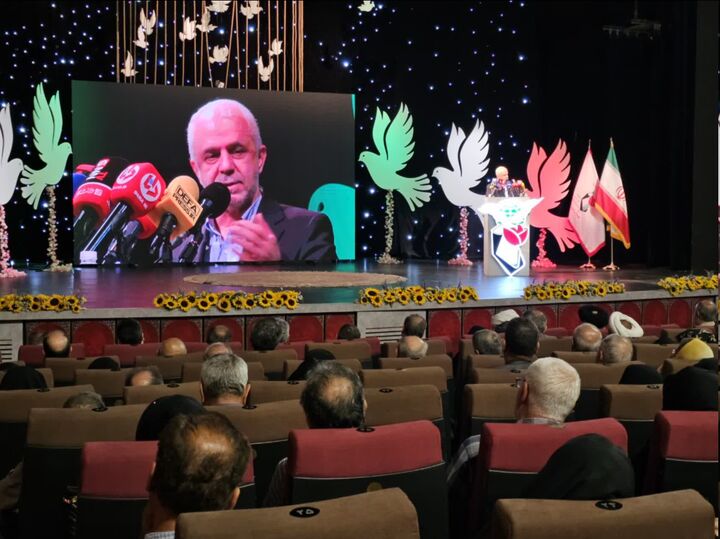 اوحدی: دشمن با ۳۶۰ کانال تلویزیونی به دنبال تضعیف روحیه ملتهاست اوحدی: دشمن با ۳۶۰ کانال تلویزیونی به دنبال تضعیف روحیه ملتهاست