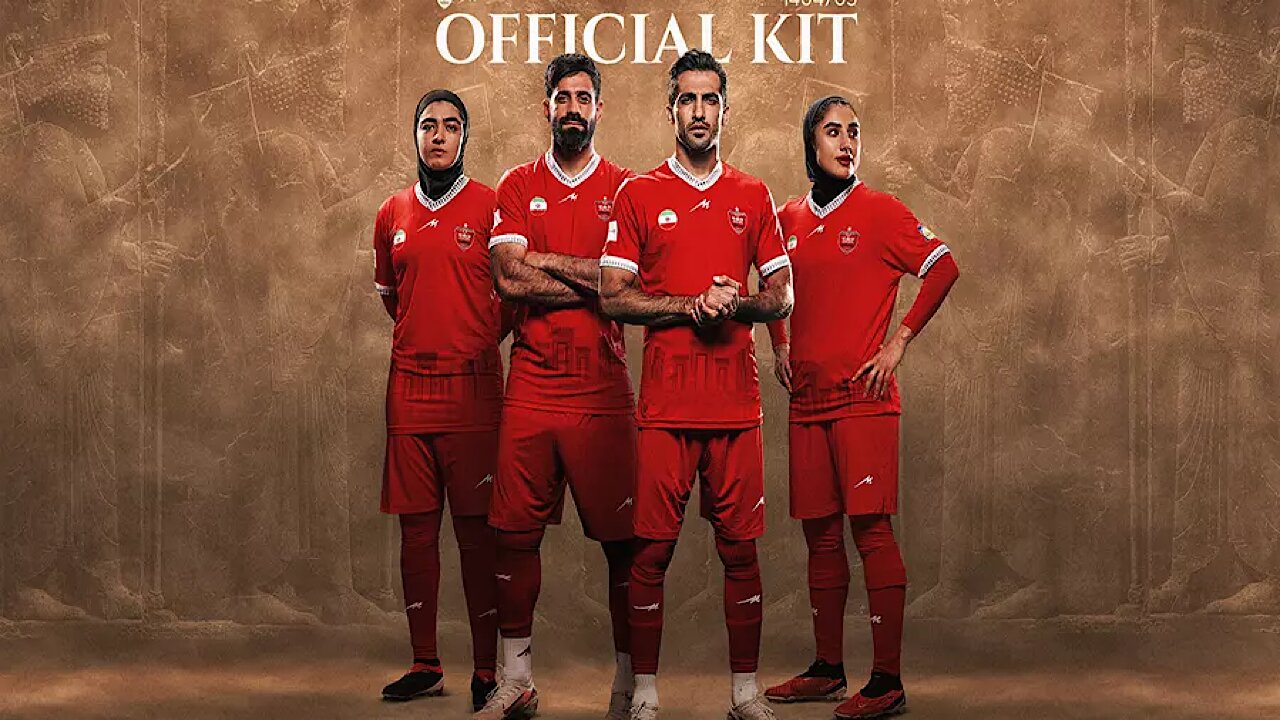 رونمایی از کیت جدید سرخ‌پوشان