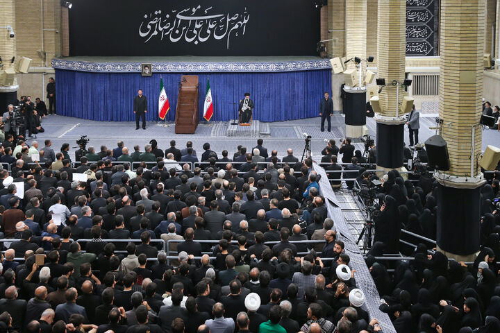 آمریکا میخواهد ایران گوش به فرمانش باشد/ ملت ایران با قدرت در مقابل این خواسته میایستد آمریکا میخواهد ایران گوش به فرمانش باشد/ ملت ایران با قدرت در مقابل این خواسته میایستد