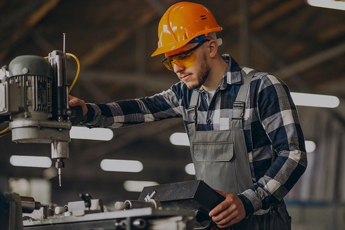 تجلیل از پیشگامان تولید و نوآوری در اقتصاد ملی