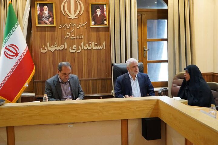 رییس بنیاد شهید و امور ایثارگران برای ۱۰ پرونده مردمی اصفهان دستور فوری صادر کرد رییس بنیاد شهید و امور ایثارگران برای ۱۰ پرونده مردمی اصفهان دستور فوری صادر کرد