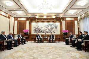 پزشکیان: باید مقابل زورگویی مخالفان روابط ایران و چین ایستاد