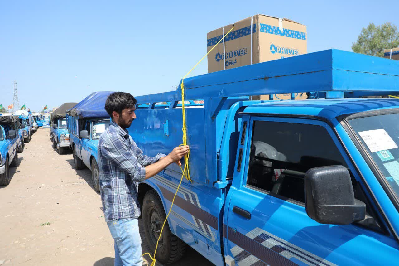 اعزام ۱۵۱۳ کاروان کمک معیشتی برای ۸ هزار خانواده به یاد ۸ هزار شهید گیلان