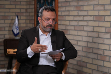 ساده‌اندیشی زیان‌بارتر از تحریم است