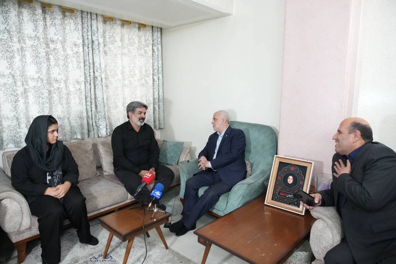 سکوتکنندگان در جنگ تحمیلی، جنایات غزه را نیز نادیده میگیرند