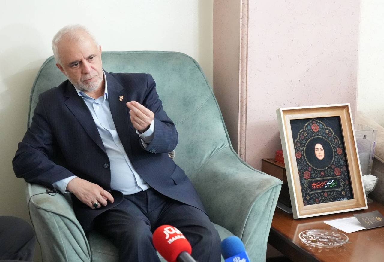 سکوتکنندگان در جنگ تحمیلی، جنایات غزه را نیز نادیده میگیرند