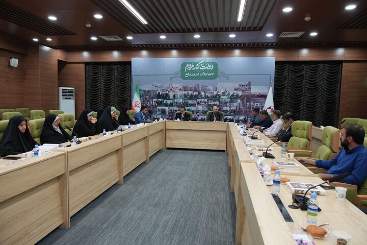 ششمین جشنواره قرآن و عترت برگزار شد ششمین جشنواره قرآن و عترت برگزار شد