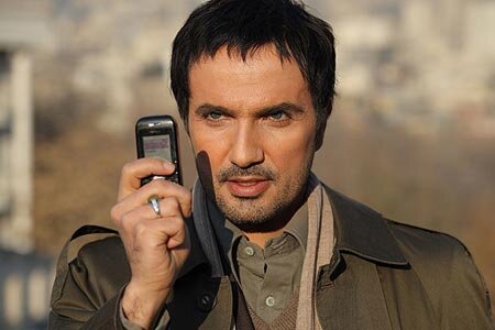 ایثار، سوگند جاودان هنرمندان معاصر