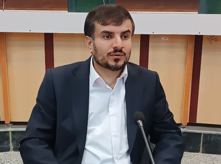 حمایت از تعاونی‌ها و تولیدکنندگان در چارچوب قانون انجام می‌شود