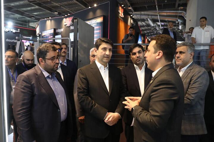 دسترسی دیجیتال برای روستاها؛ خرید مستقیم از عشایر ممکن شد دسترسی دیجیتال برای روستاها؛ خرید مستقیم از عشایر ممکن شد