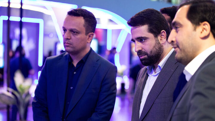 بازدید دبیر شورای عالی فضای مجازی از بیست و هشتمین نمایشگاه بین المللی الکامپ بازدید دبیر شورای عالی فضای مجازی از بیست و هشتمین نمایشگاه بین المللی الکامپ