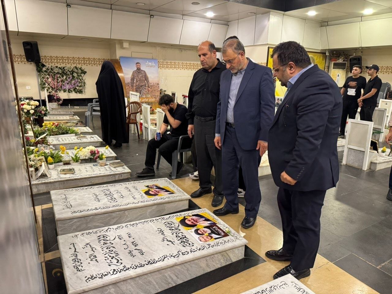 حضور رئیس بنیاد شهید و نماینده ولی فقیه در بنیاد در مراسم سالگرد شهادت سید حسن نصرالله در بیروت