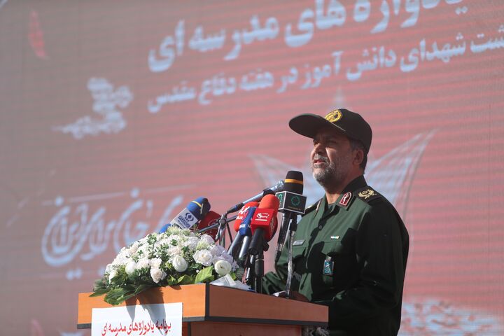 الگوگیری از سبک زندگی شهدا، رسالت دانشآموزان است الگوگیری از سبک زندگی شهدا، رسالت دانشآموزان است