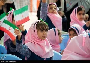 موافقت کمیسیون آموزش با کاهش سن ورود کودکان به مدرسه